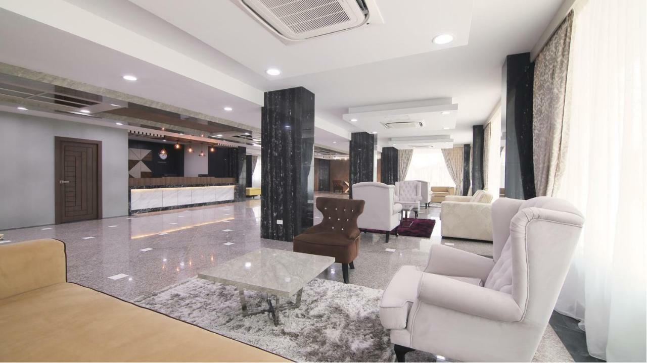 M Soho Danok Hotell Sadao Exteriör bild
